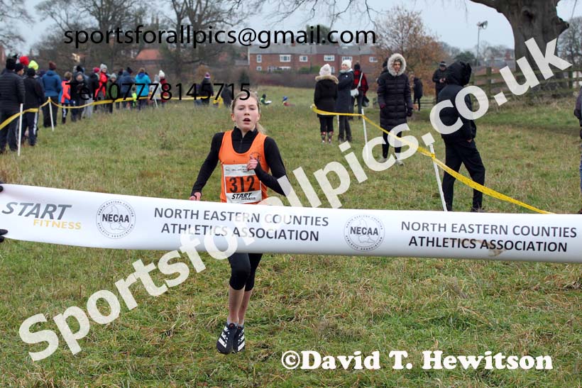 Girls under-15s, 2021 North Eastern Cross Country Championships, Sedgefield. Photo: David T. Hewitson/Sports for All Pics